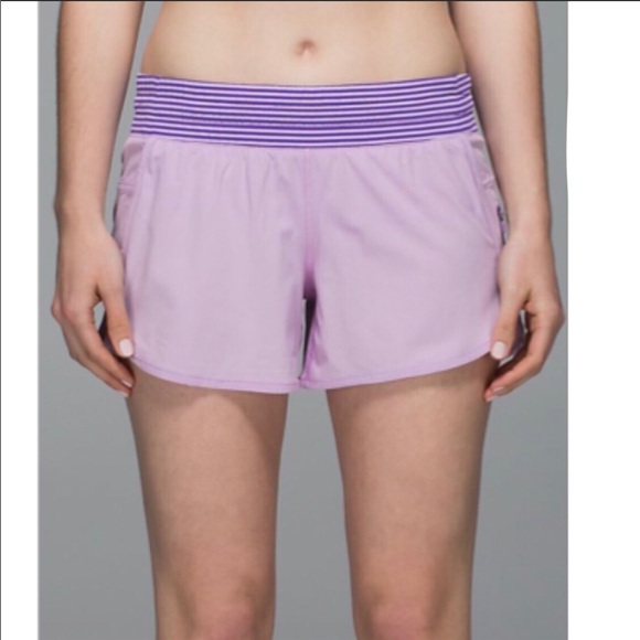 Lululemon tracker shorts - Picture 2 of 9